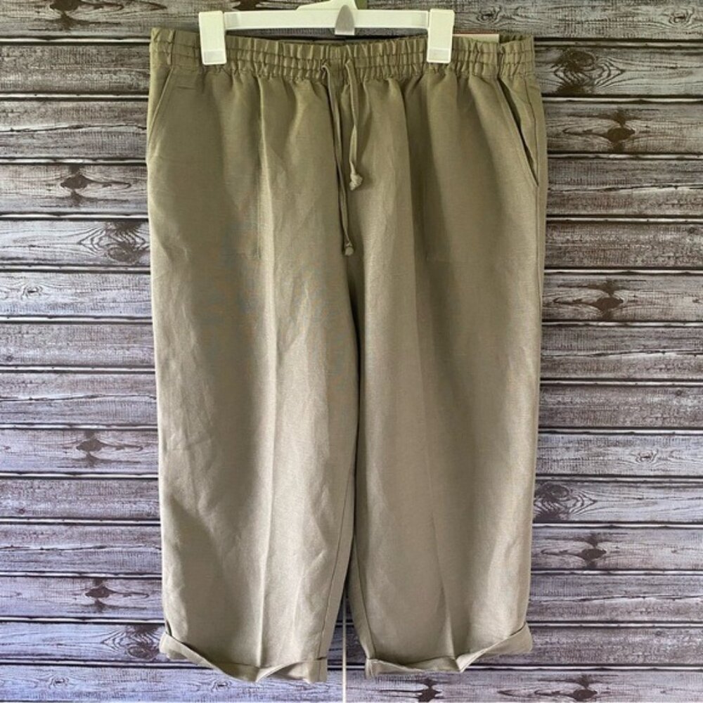 NWT Christopher & Banks Women's Linen Blend Classic Fit Capri Pants‎ Size L